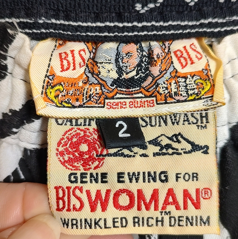 Zebra Print Wrinkled Rich Denim Jacket and Skirt Set By Gene Ewing For Bis Woman - Picture 12 of 15